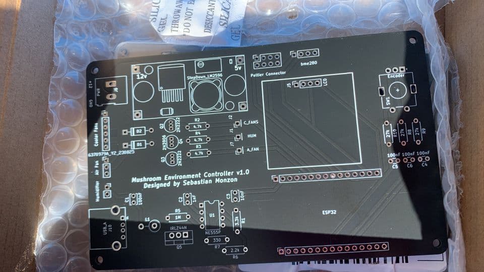 The custom PCB design for the mushroom environment controller, designed in KiCAD. The PCB features an ESP32 microcontroller, OLED display, a tempurature/humidity sensor, humidifier, fan outputs, and a Peltier cooling/heating device.
